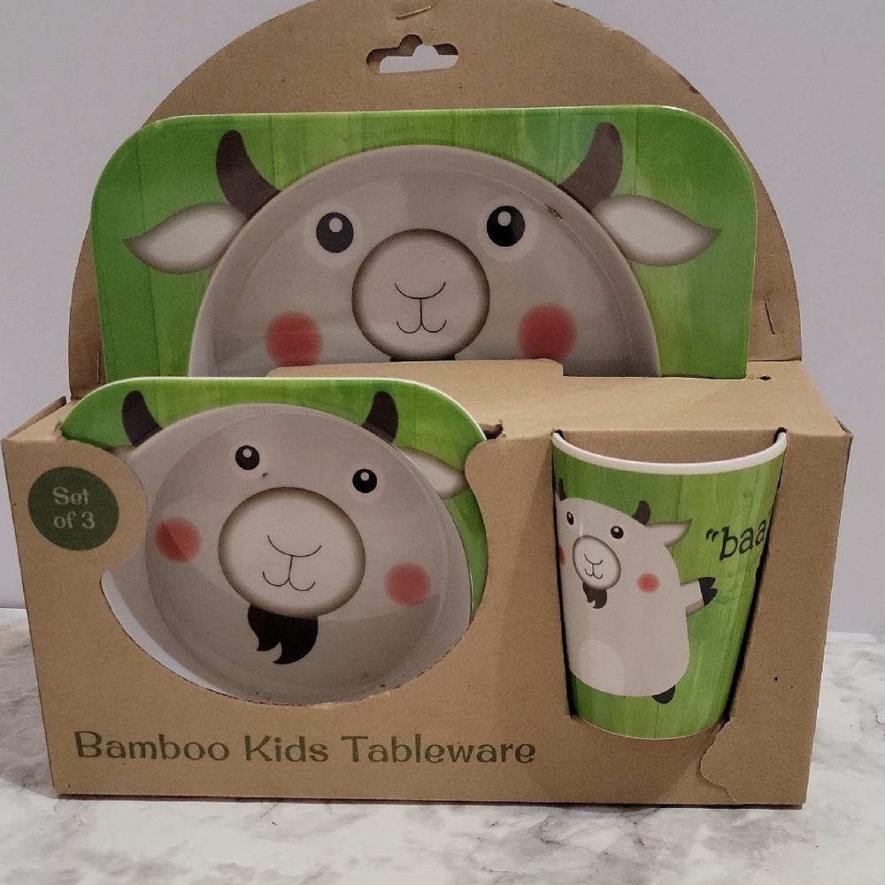 BAMBOO Kids Tableware Set - Green and Cream